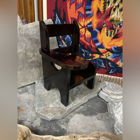 High Gloss Dark Brown Doll Chair Plant Stand/ Prop - Picture 12 of 12